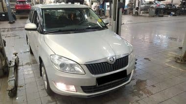 Skoda Fabia 2014 года, 77 341 км - вид 2