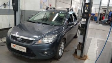 Ford Focus 2010 года, 147 121 км - вид 1