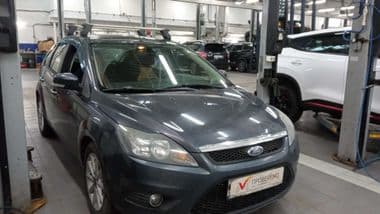 Ford Focus 2010 года, 147 121 км - вид 2