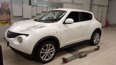 Nissan Juke 2014 года, 219 603 км - вид 1