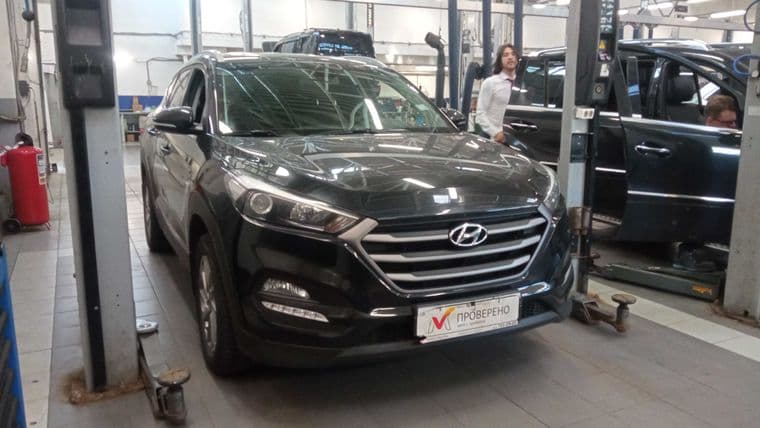 Hyundai Tucson 2018 года, 105 475 км - вид 2