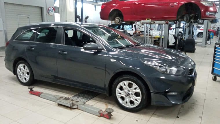 KIA Ceed 2021 года, 108 839 км - вид 2