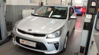 KIA Rio 2020 года, 83 000 км - вид 1