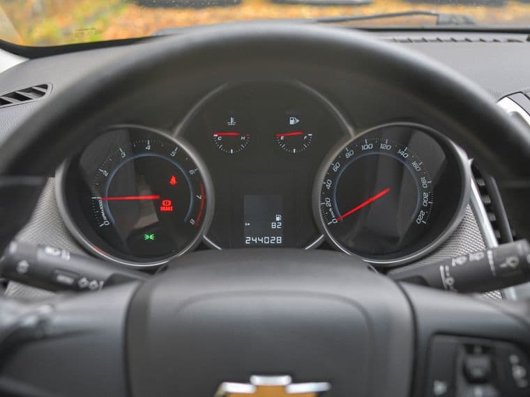 Chevrolet Cruze, 2013 - вид 4