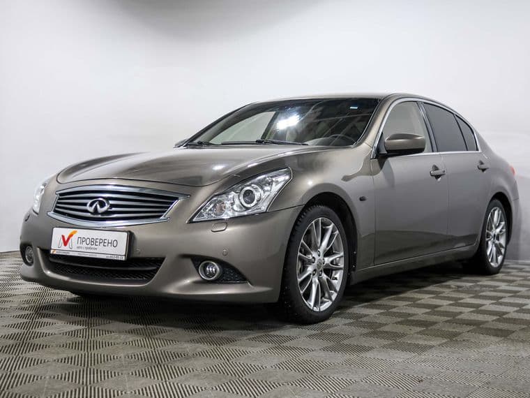 Infiniti G25, 2013