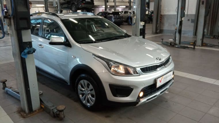 KIA Rio X-Line 2019 года, 115 307 км - вид 2