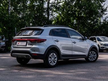 KIA Rio X-Line 2019 года, 115 307 км - вид 2