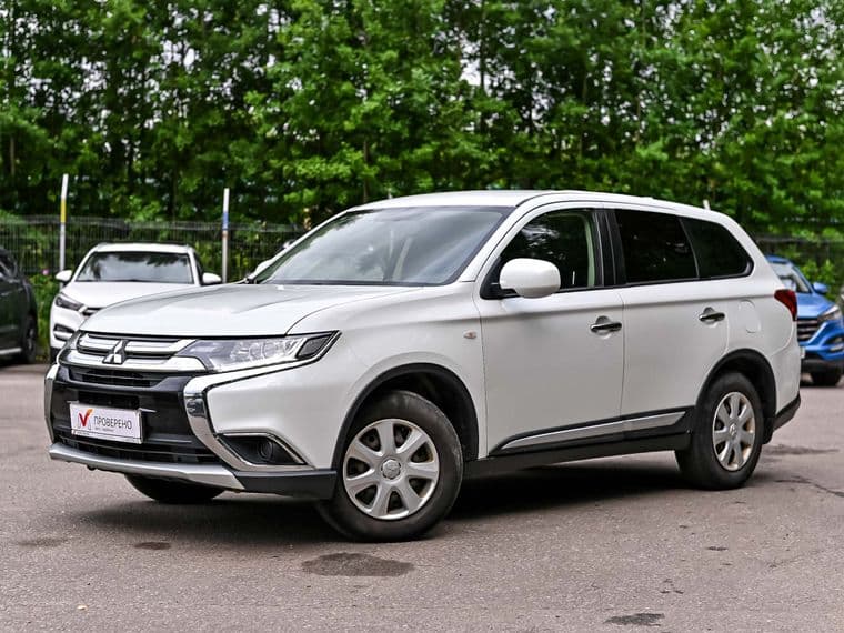Mitsubishi Outlander 2017 года, 105 103 км - вид 1