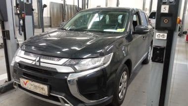 Mitsubishi Outlander 2020 года, 143 679 км | VIN 41911 - вид 1