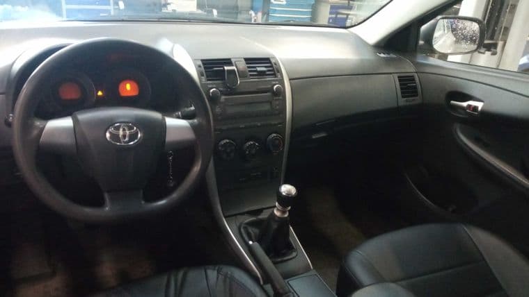 Toyota Corolla, 2010 - вид 4