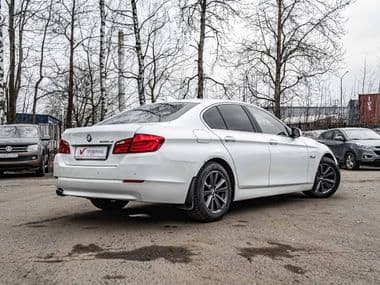 BMW 5 серия 2013 года, 238 995 км - вид 2