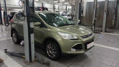 Ford Kuga 2013 года, 146 000 км - вид 2