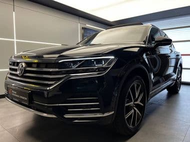 Volkswagen Touareg 2020 года, 66 053 км - вид 1