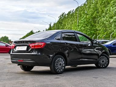 ВАЗ (LADA) Vesta 2018 года, 176 682 км - вид 2