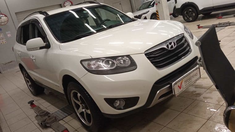 Hyundai Santa Fe 2011 года, 212 000 км - вид 2