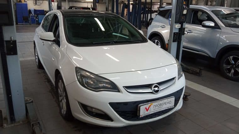 Opel Astra, 2013 - вид 1