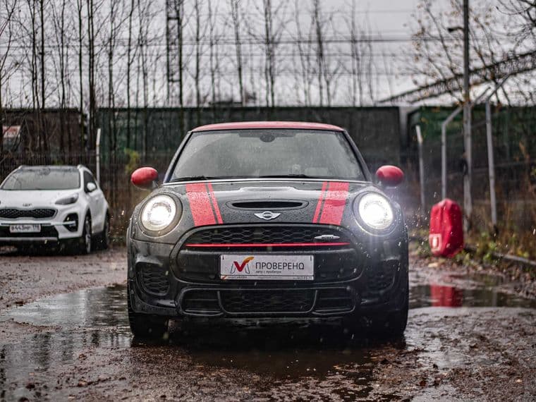 MINI John Cooper Works, 2017 - вид 2