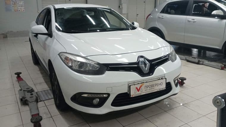 Renault Fluence 2013 года, 161 274 км - вид 1