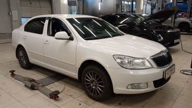 Skoda Octavia 2013 года, 146 000 км - вид 2