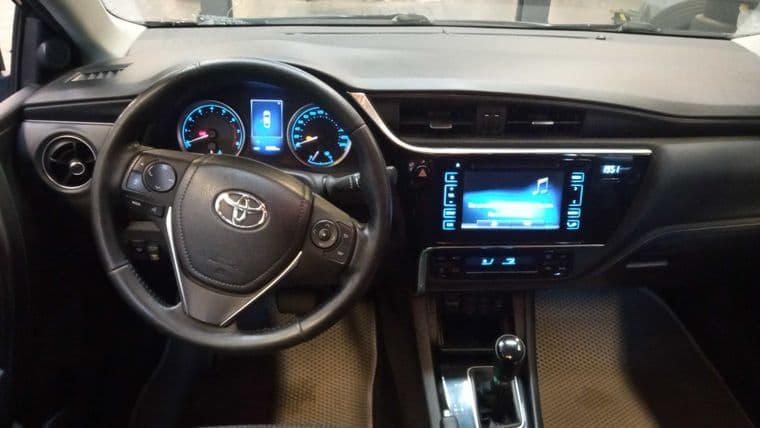 Toyota Corolla, 2018 - вид 4