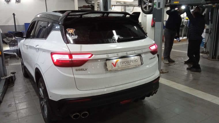 Geely Coolray, 2023 - вид 3