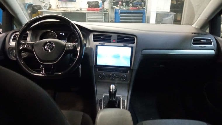 Volkswagen Golf, 2013 - вид 4