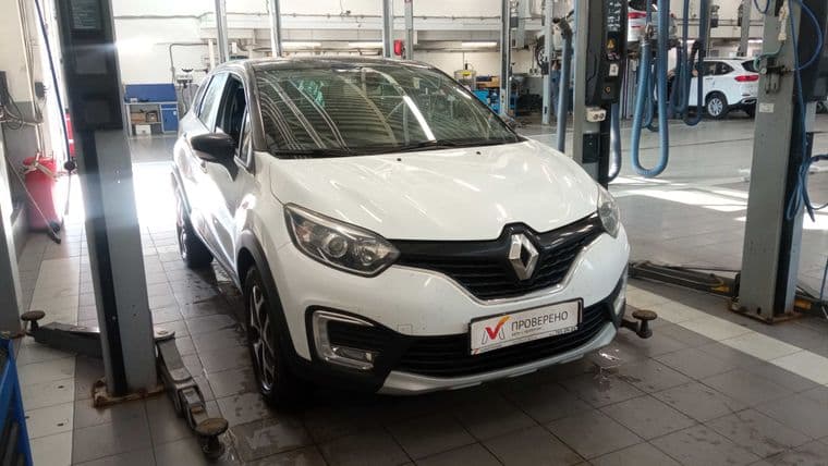 Renault Kaptur 2017 года, 106 224 км - вид 1