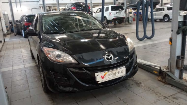 Mazda 3 2011 года, 311 180 км - вид 2