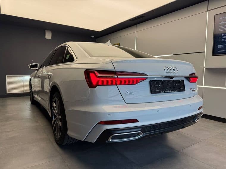 Audi A6, 2022 - вид 3