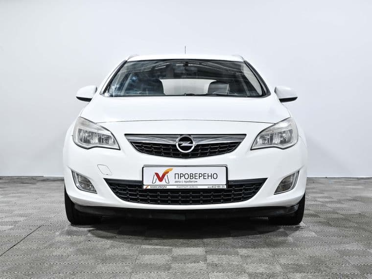 Opel Astra, 2011 - вид 2