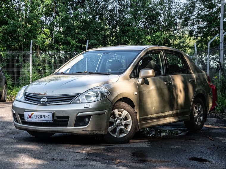 Nissan Tiida, 2010