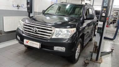 Toyota Land Cruiser 2011 года, 426 171 км - вид 1