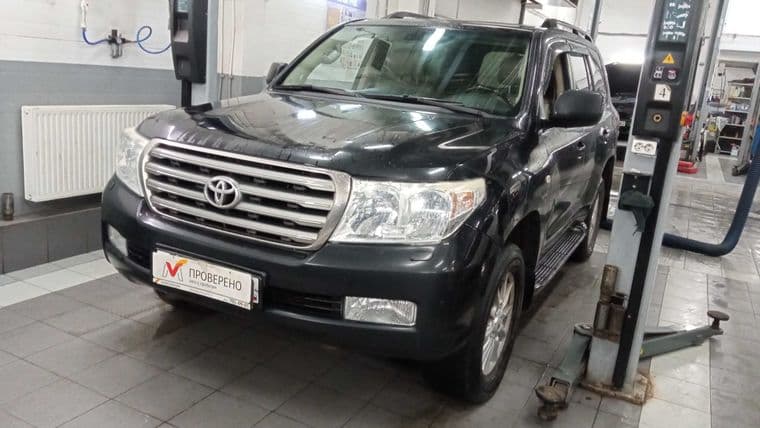 Toyota Land Cruiser 2011 года, 426 171 км - вид 1