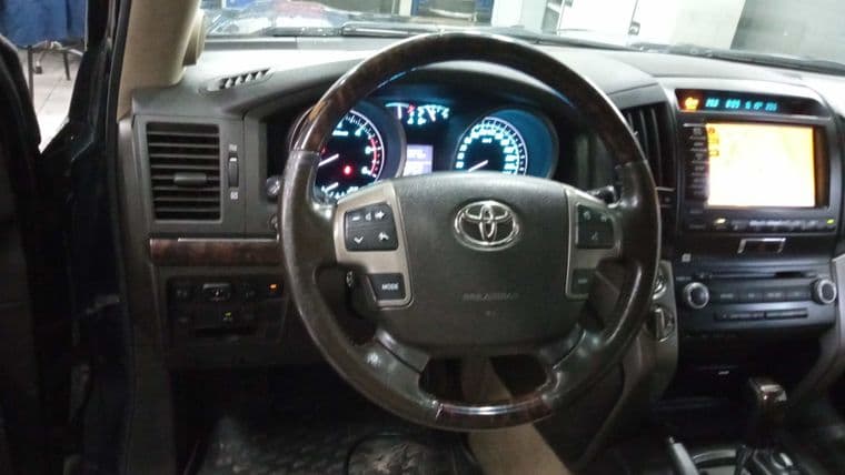 Toyota Land Cruiser, 2011 - вид 4