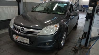Opel Astra 2011 года, 185 142 км - вид 1