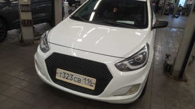 Hyundai Solaris 2013 года, 122 713 км - вид 1