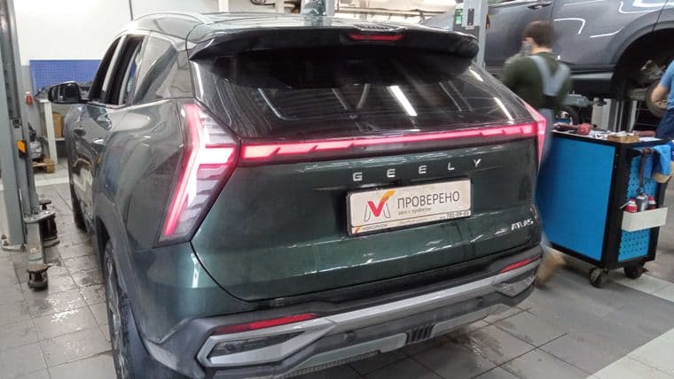 Geely Atlas, 2024 - вид 3