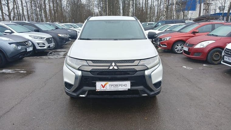 Mitsubishi Outlander, 2020 - вид 1