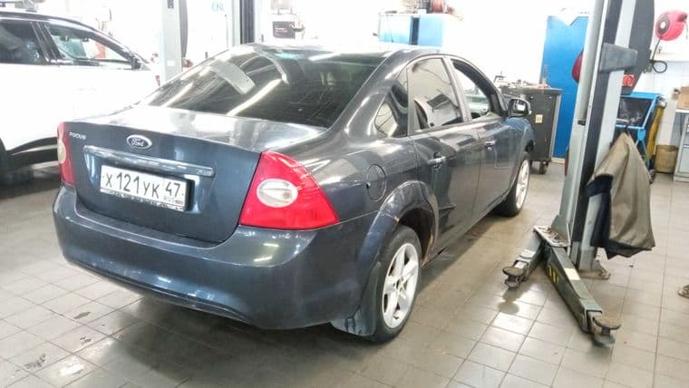 Ford Focus, 2010 - вид 2