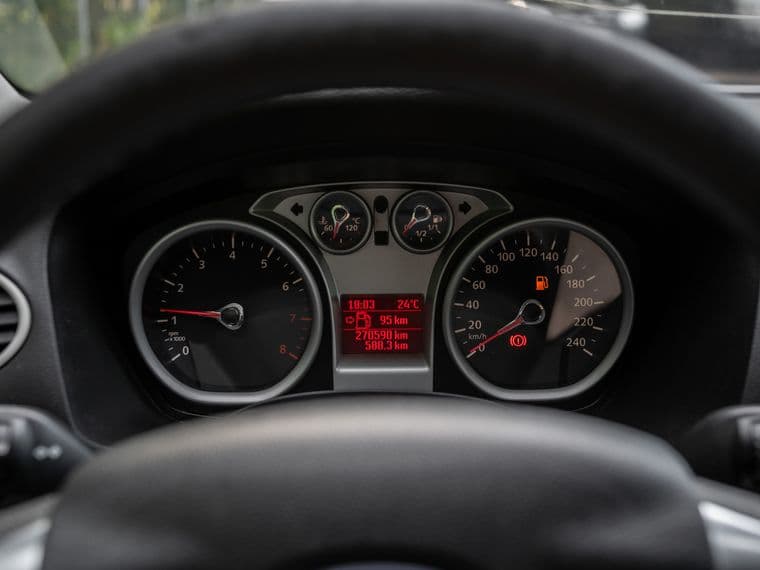 Ford Focus, 2010 - вид 4