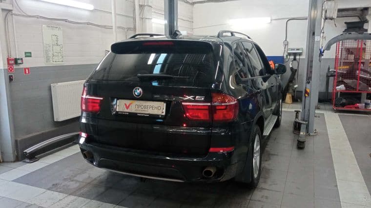 BMW X5, 2013 - вид 2