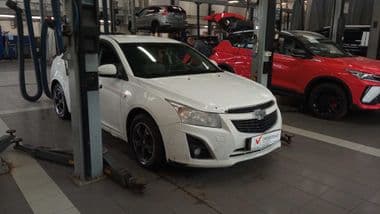 Chevrolet Cruze 2013 года, 263 915 км - вид 2