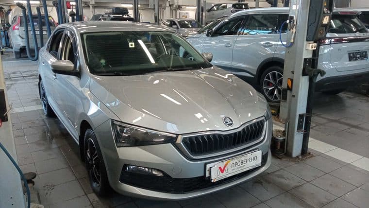 Skoda Rapid 2020 года, 80 970 км - вид 2