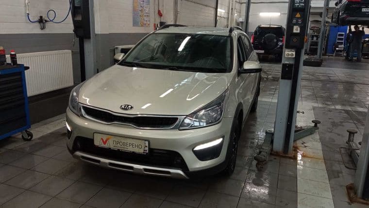 KIA Rio X-Line, 2020