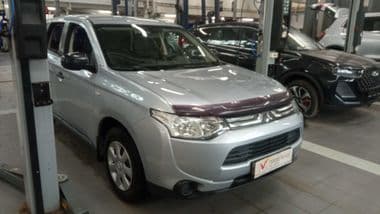 Mitsubishi Outlander 2013 года, 171 989 км - вид 2