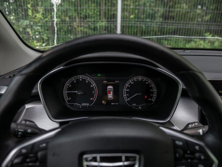 Geely Coolray, 2020 - вид 4