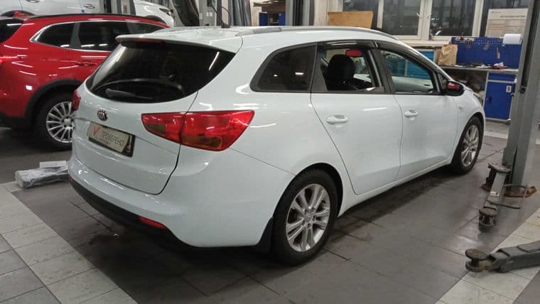 KIA Ceed, 2013 - вид 2