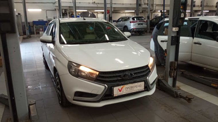 ВАЗ (LADA) Vesta 2016 года, 157 393 км - вид 2
