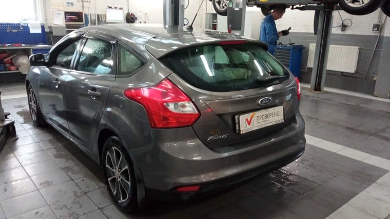 Ford Focus, 2013 - вид 3