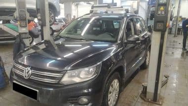 Volkswagen Tiguan 2012 года, 244 563 км - вид 1
